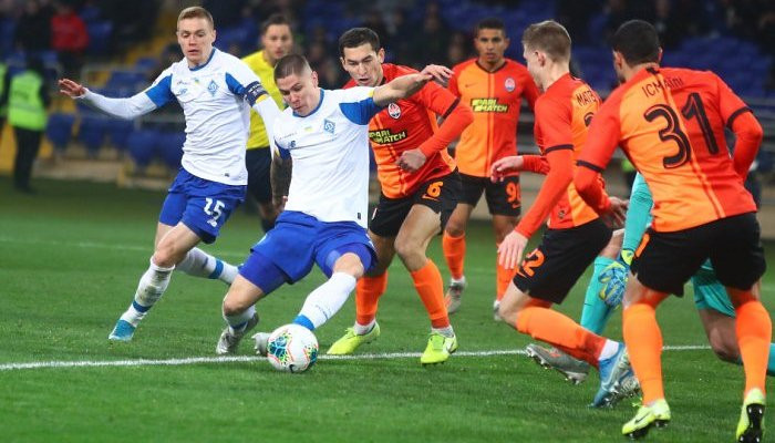 Прем'єр-ліга вийшла на старт