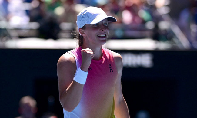 Швьонтек зіграє з Кіз у півфінілі Australian Open-2025
