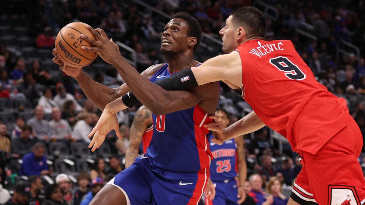 Детройт разгромил Чикаго в матче НБА, Индиана уступила Нью-Йорку