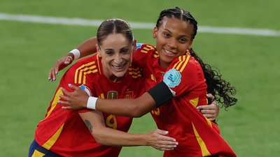Іспанія розгромно обіграла Португалію, Італія здолала Бельгію у матчі жіночого ЧЄ-2025