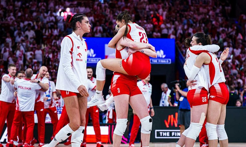 Cтала відома перша півфінальна пара жіночої Ліги націй-2025 з волейболу