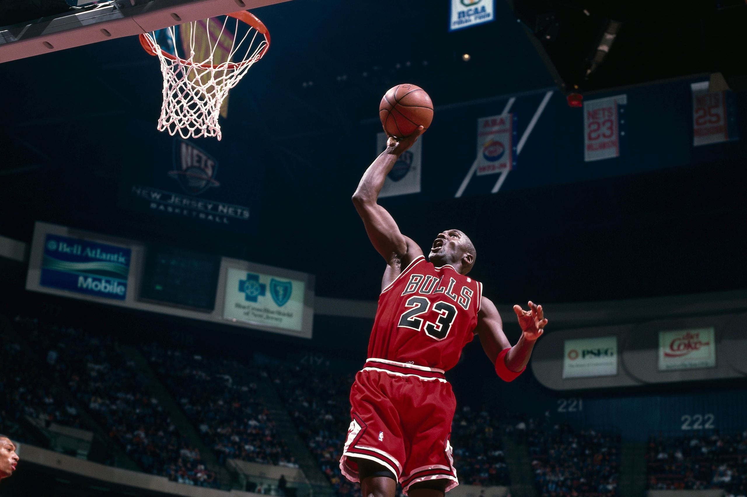 Майкл Джордан у топ-10 найоплачуваніших спортсменів усіх часів