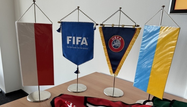 Україна – Польща: До заявки синьо-жовтих потрапили 26 футболістів