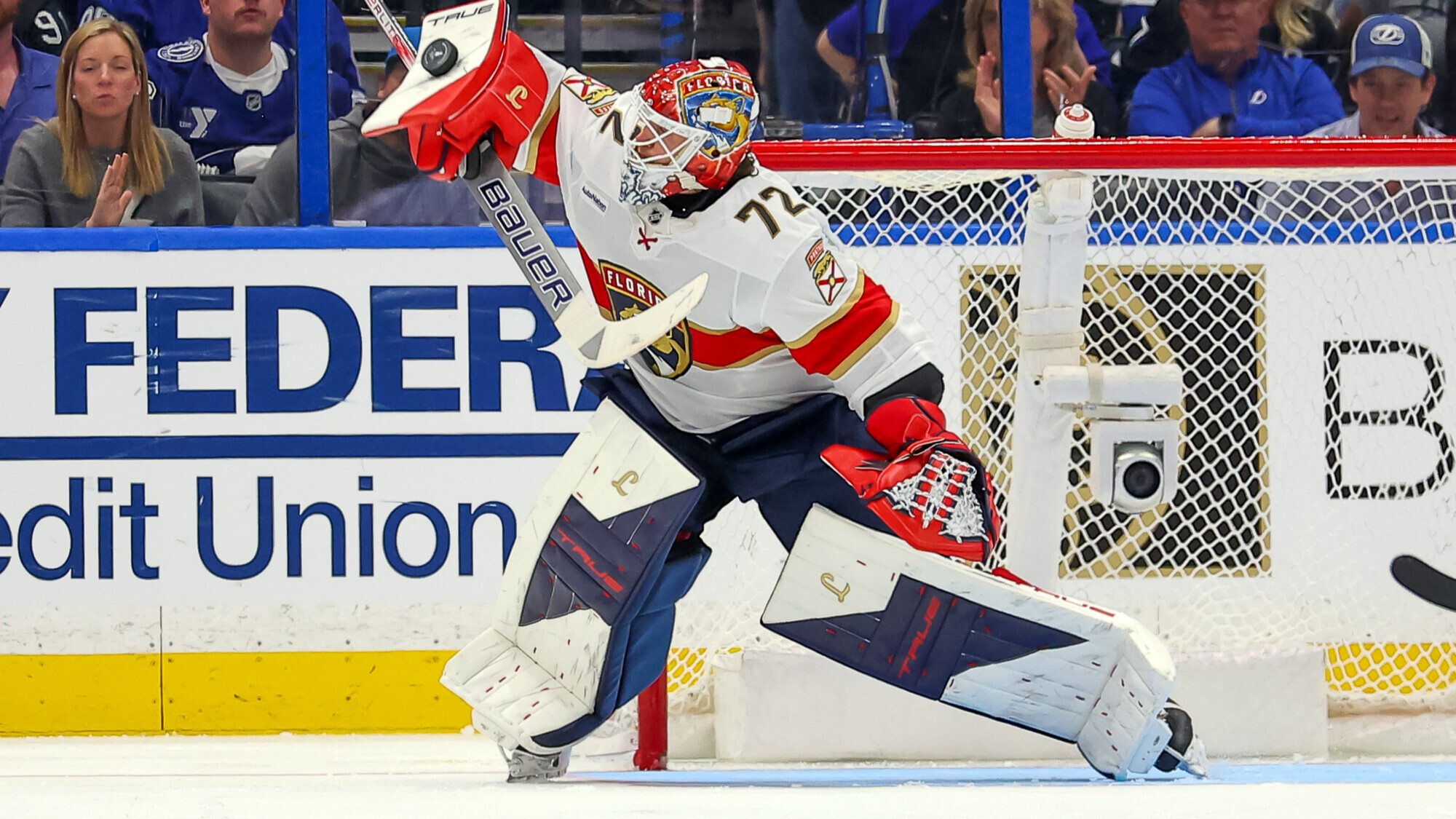 Сент-Луис разгромил Виннипег, Торонто в овертайме перестрелял Оттаву: результаты Кубка Стэнли