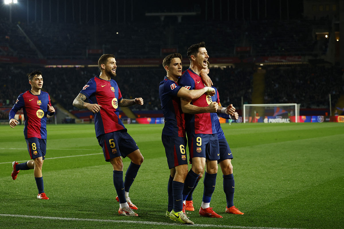 Барселона вийшла на перше місце у Прімері після перемоги над Райо Вальєкано