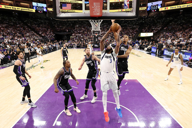 Маямі та Даллас пройшли у фінал плей-ін НБА