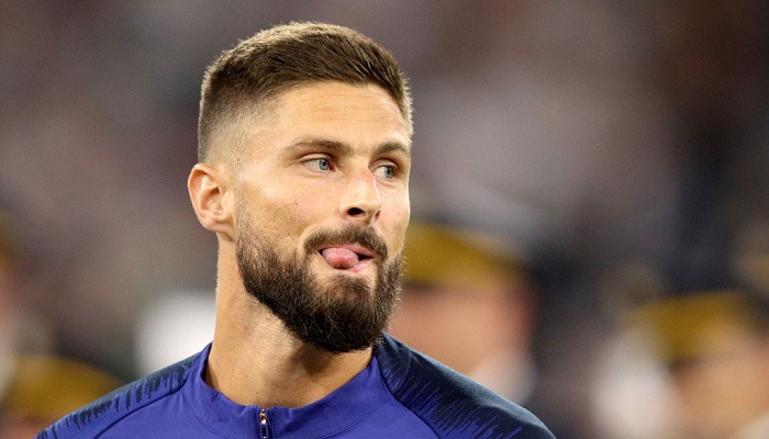 Жиру став гравцем французького Лілля