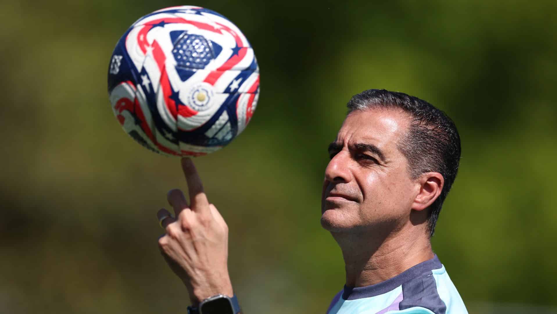 Ботафогу звільнив тренера після вильоту з КЧС-2025