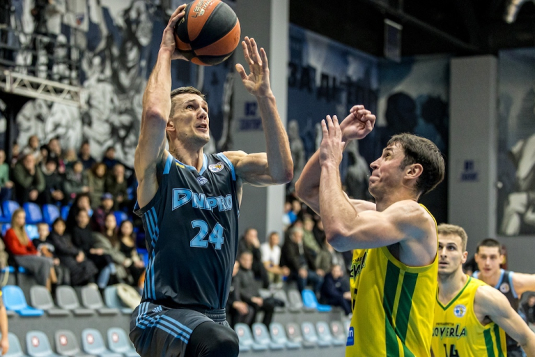 Визначилися всі пари плей-оф Суперліги-2024/25