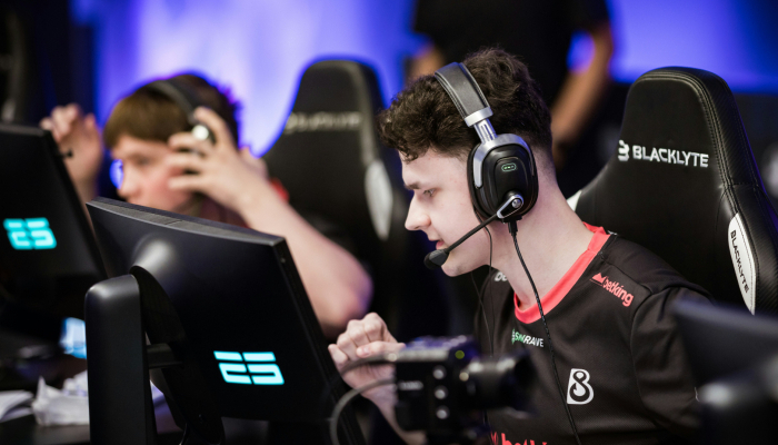 B8 взяли вдалий старт на BLAST.tv Austin Major 2025
