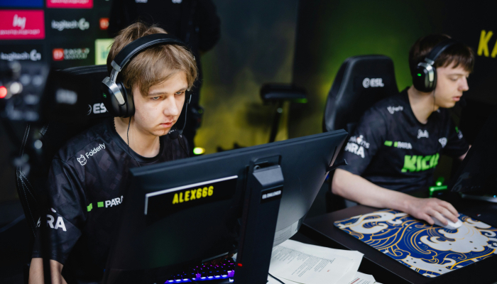 B8 впервые в истории вышли на мейджор с CS2