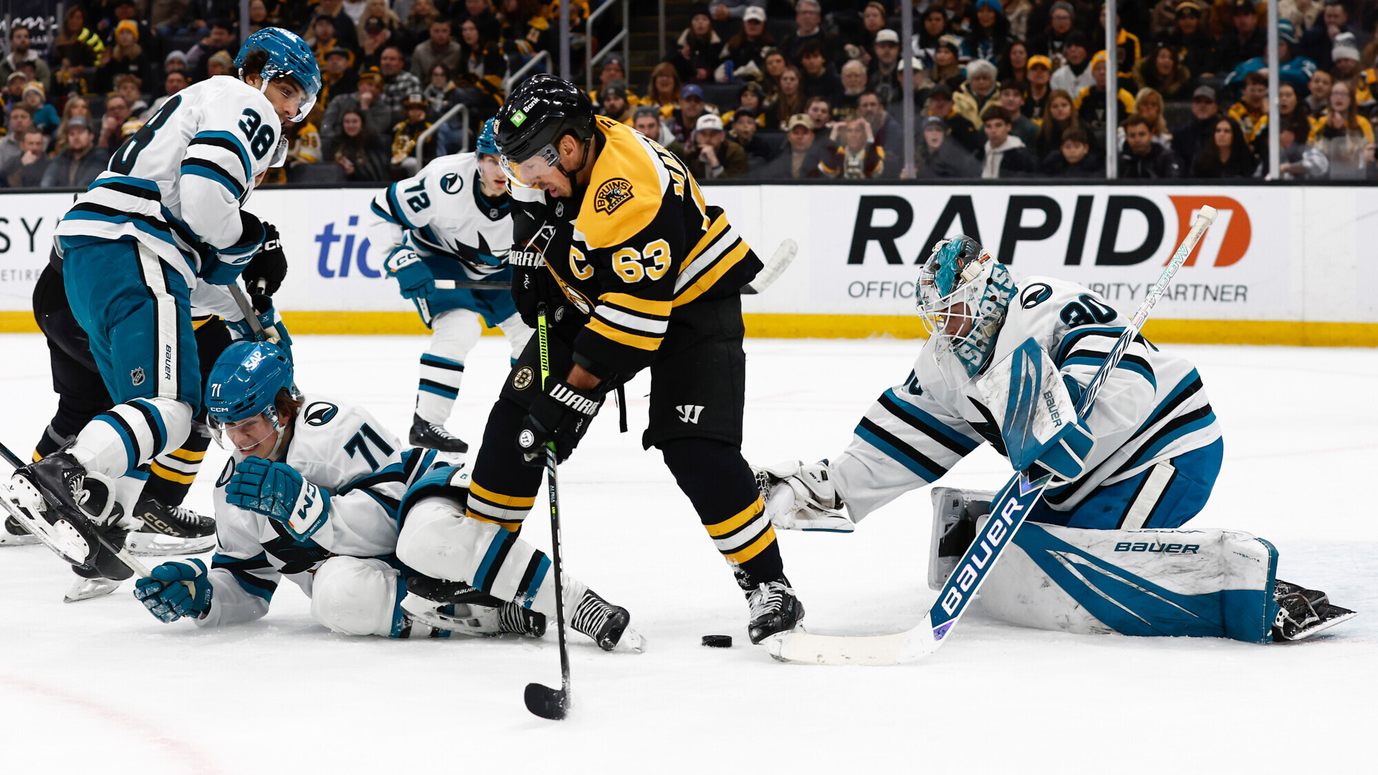 НХЛ: Бостон перестріляв Сан-Хосе, Піттсбург розгромив Лос-Анджелес