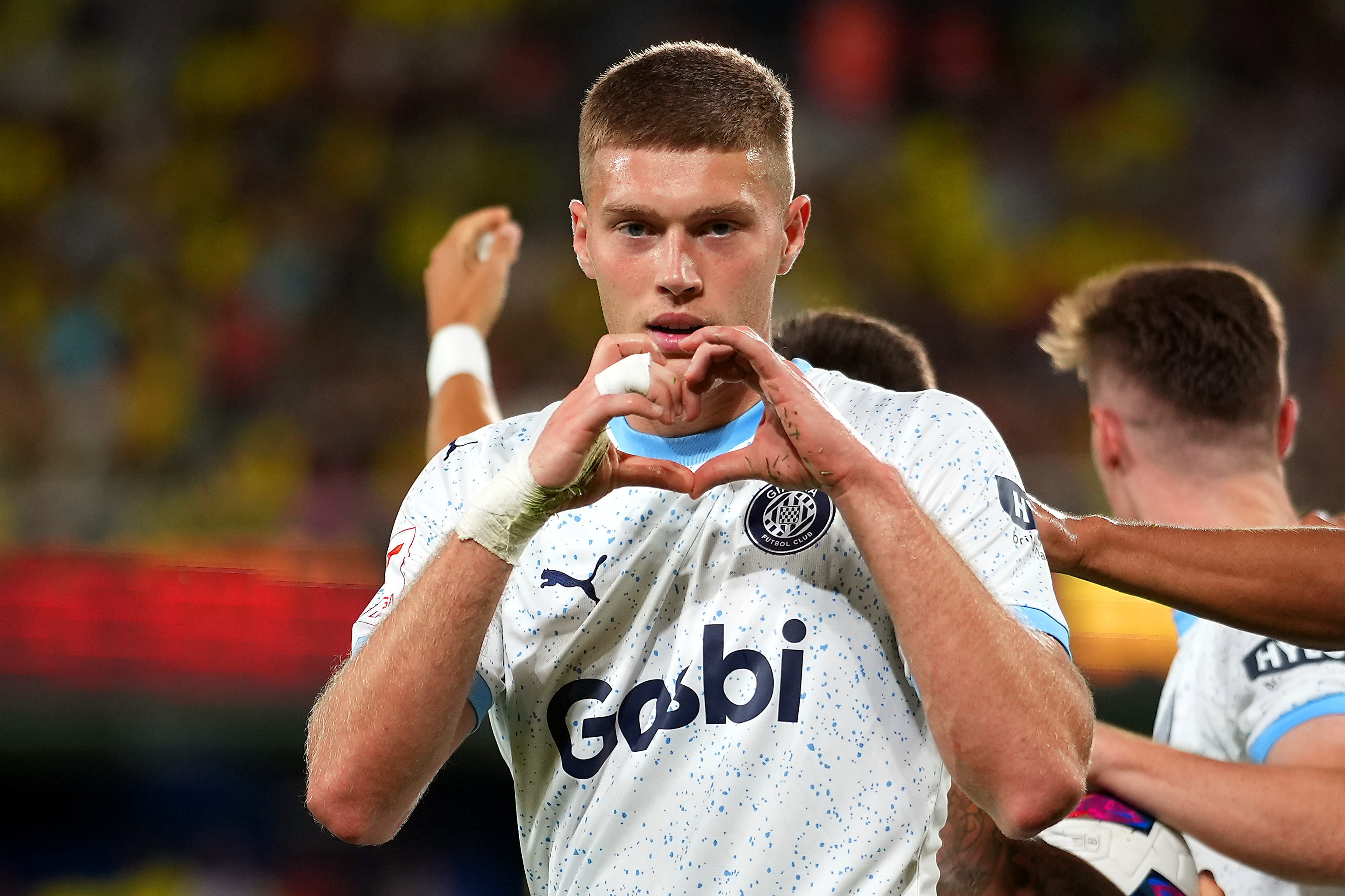 Рома за сезон 2024/25 витратить на Довбика 12,6 млн євро