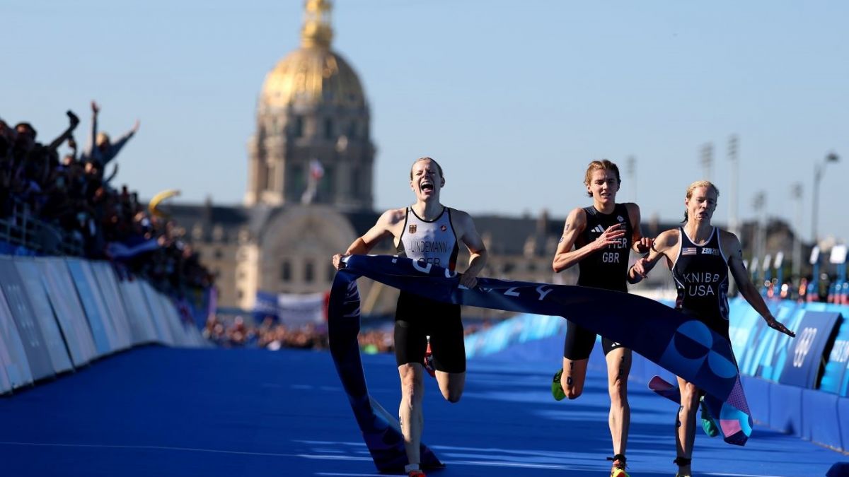 Німеччина виграла змішану естафету з тріатлону на ОІ-2024