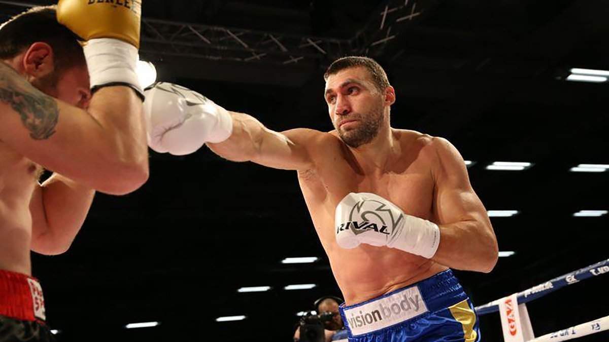 Стало відомо, коли і з ким боксуватиме Віктор Вихрист