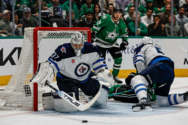 Вашингтон завдав поразки Кароліні, Рейнджерс тріумфували над Айлендерс у матчі НХЛ