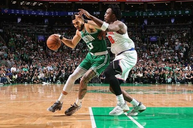 «Нью-Йорк Нікс» пробилися у фінал Східної конференції, розгромивши «Бостон»