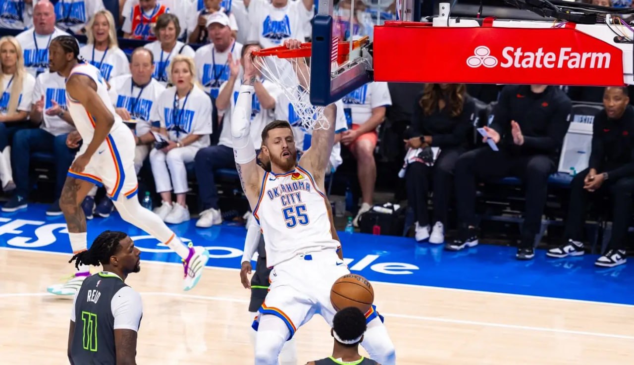 «Оклахома-Сіті» розгромила «Міннесоту» у першому матчі фіналу Західної конференції НБА