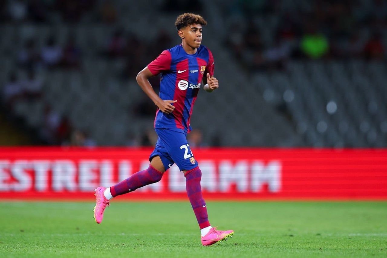 Ламін Ямаль зароблятиме 20 мільйонів євро на рік за новим контрактом з «Барселоною»