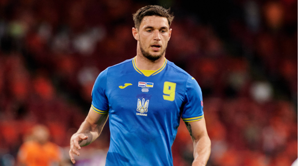 Яремчук може залишити Олімпіакос цієї зими