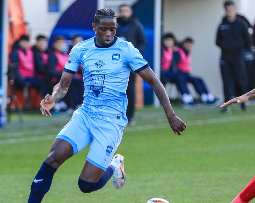 Динамо готове заплатити Зірі мільйон євро за трансфер Саліфу Сума