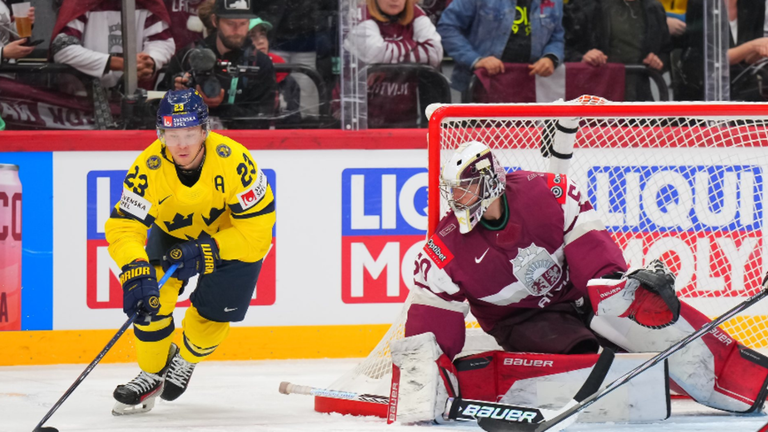 Швеція розгромила Латвію, Норвегія в овертаймі поступилася США: результати ЧС-2025 з хокею