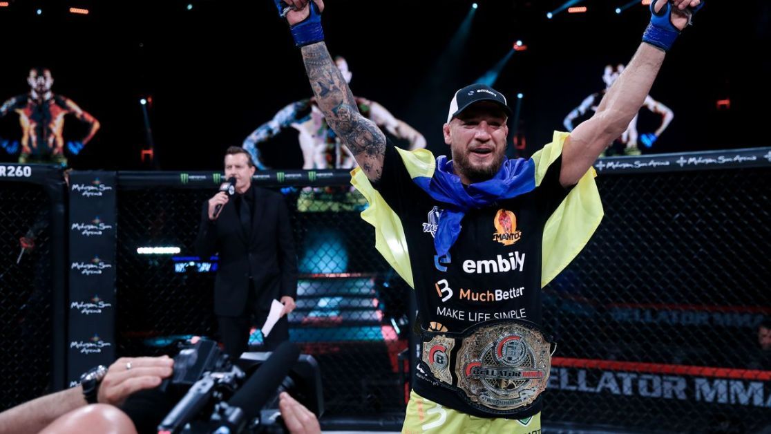 Амосов – Сторли: когда и где состоится бой за звание чемпиона мира Bellator