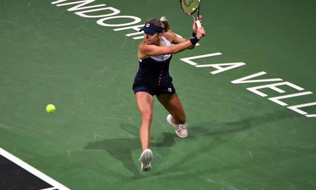 Байндл и Ястремская зачехлили ракетки на турнире WTA в Андорре