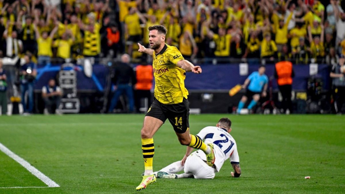Боруссія Д обіграв ПСЖ у першому матчі півфіналу Ліги чемпіонів