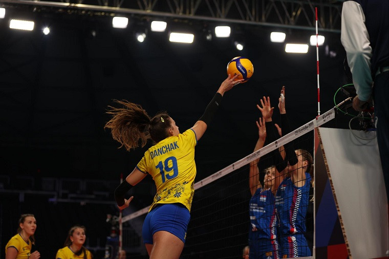 ЧЕ по волейболу: Женская сборная Украины сыграет против Бельгии