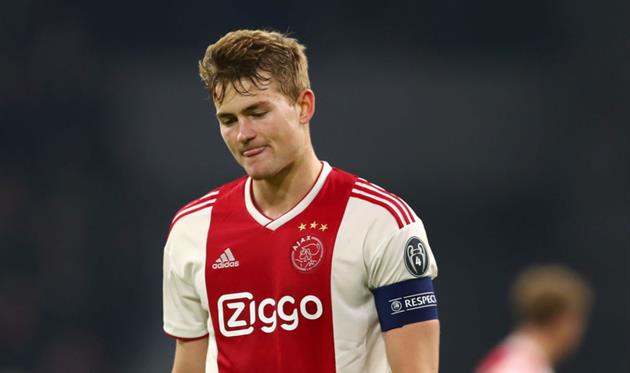 Де Лігт не гратиме в матчі з Україною