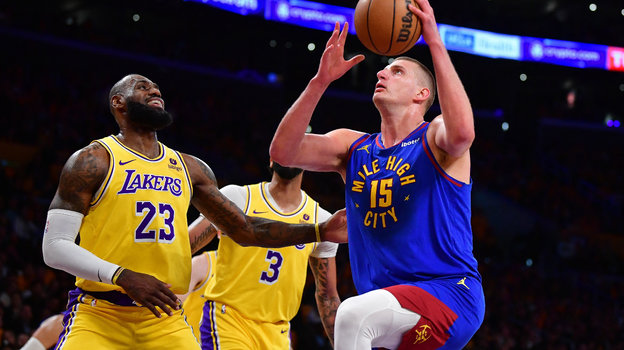 Денвер втретє обіграв Лейкерс у матчі плей-оф НБА