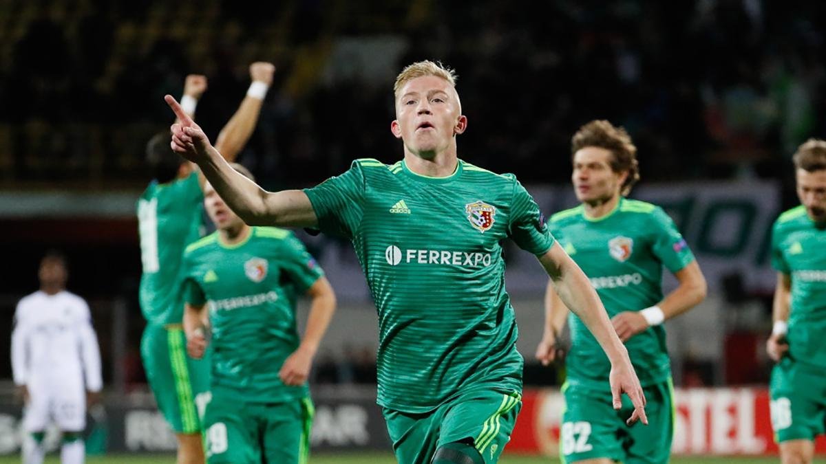 «Динамо» потеряло лидерство в чемпионате Украины