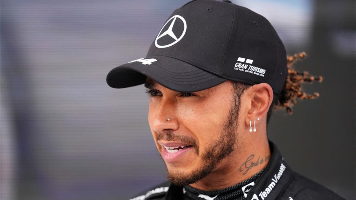 Ф-1: Mercedes хочет заключить новый контракт с Гамильтоном
