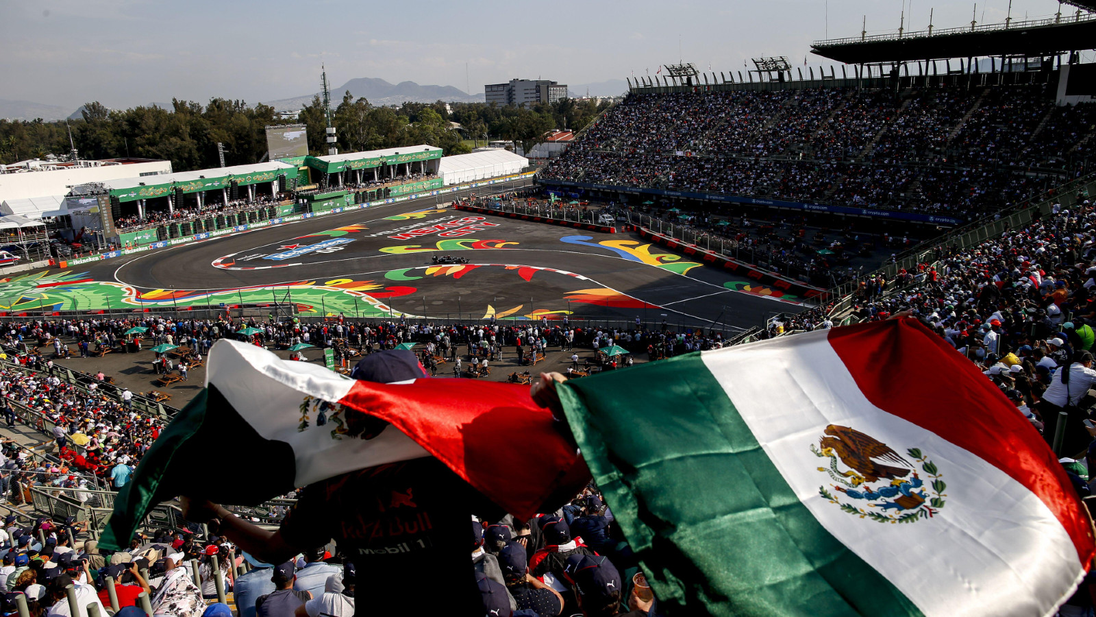 Гран-при Мексики подписал новый контракт с Формулой-1