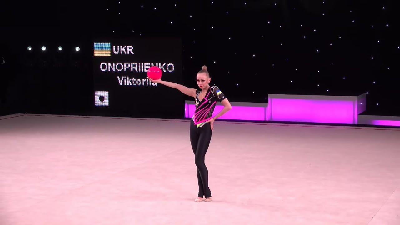 Художня гімнастика: Українки здобули пʼять медалей в окремих фіналах на Гран-прі в Естонії