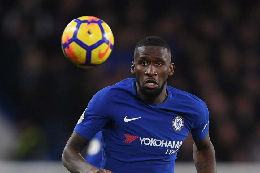 Італійські гранди поборються за захисника «Челсі»