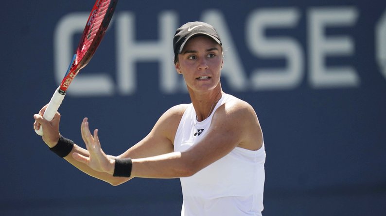 Калинина пробилась в следующий круг турнира WTA в Румынии после отказа соперницы