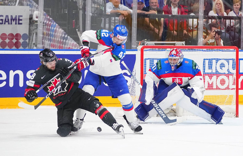 Канада обіграла Словаччину, Швеція в овертаймі обіграла Фінляндію у чвертьфіналі ЧС-2024 з хокею
