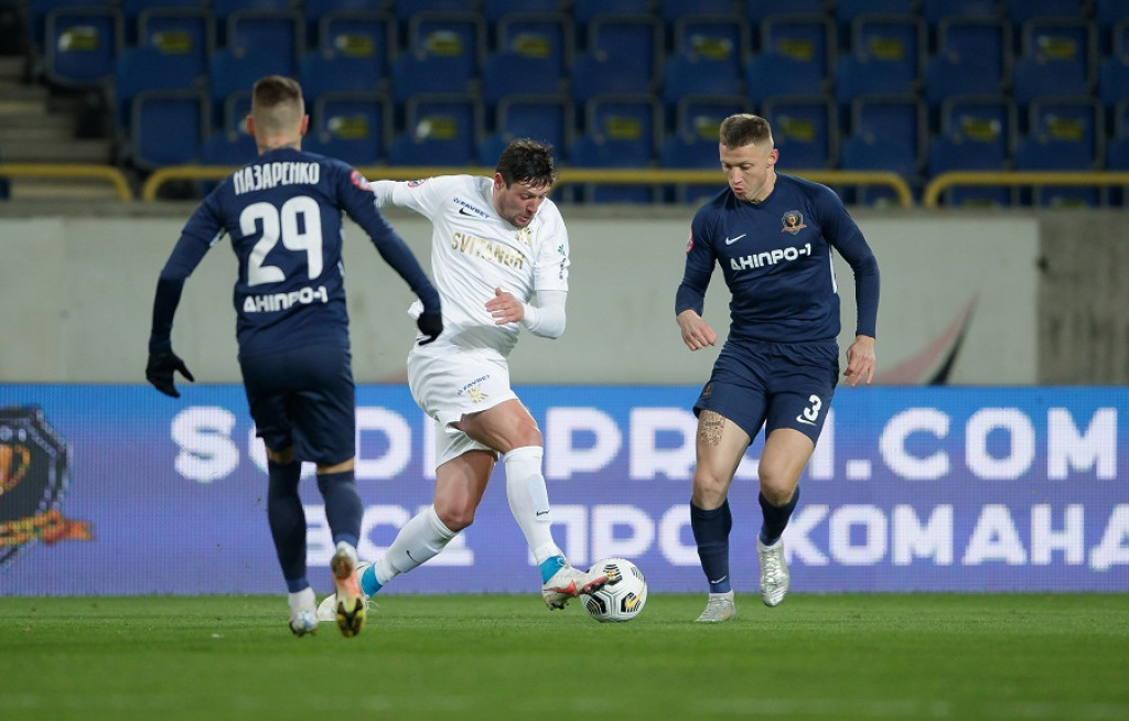 «Колос» обіграв в гостях «Дніпро» і піднявся в групу лідерів