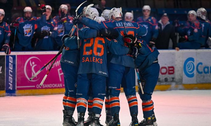 Кременчук зіграє з Соколом у фіналі чемпіонату України з хокею