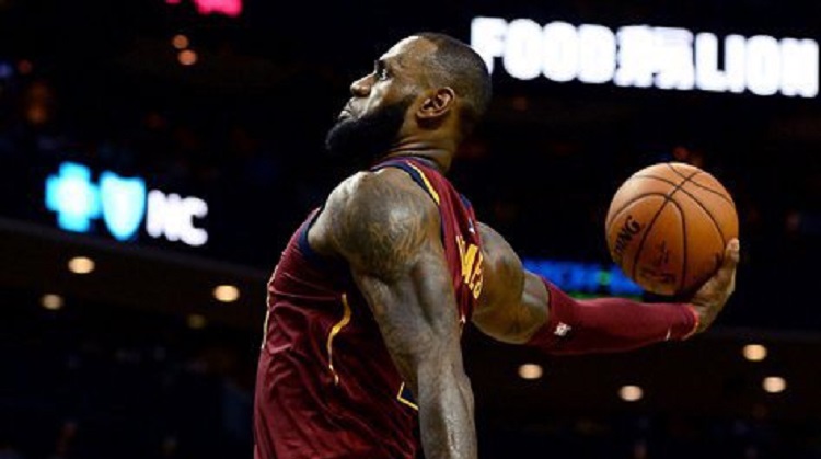 Леброн Джеймс переписав рекорд НБА