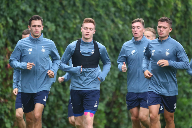 Луческу «відчепив» двох форвардів і полетів до Бельгії