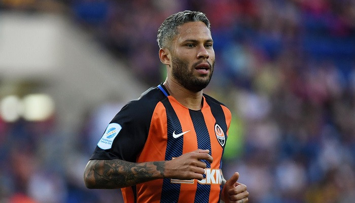 Марлос взяв паузу в переговорах із «Шахтарем»