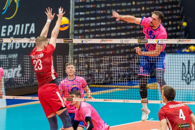 На новый сезон чемпионата Украины по волейболу заявились 16 команд