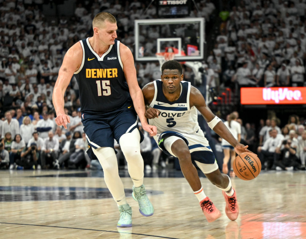 НБА: Індіана розгромила Нью-Йорк і зрівняла рахунок у серії