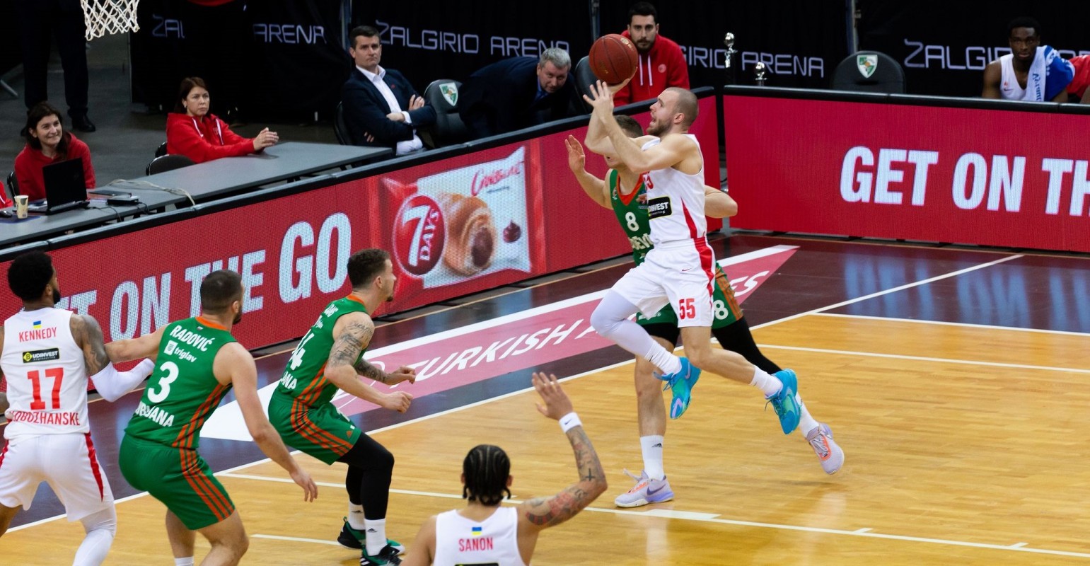 Прометей продолжает серию побед в баскетбольном Еврокубке