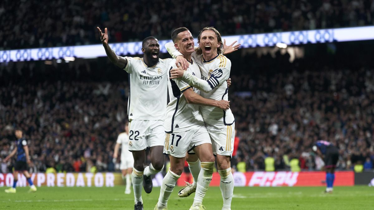 «Реал» закріплюється на першій позиції