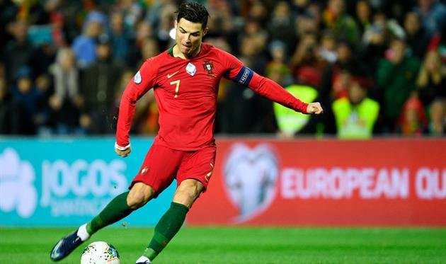 Роналду не зіграє в Лізі націй через бджолу