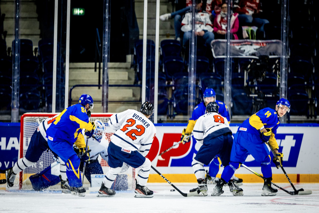 Збірна України з хокею здобула перемогу над Нідерландами у матчі ЧС-2024 у Дивізіоні IB
